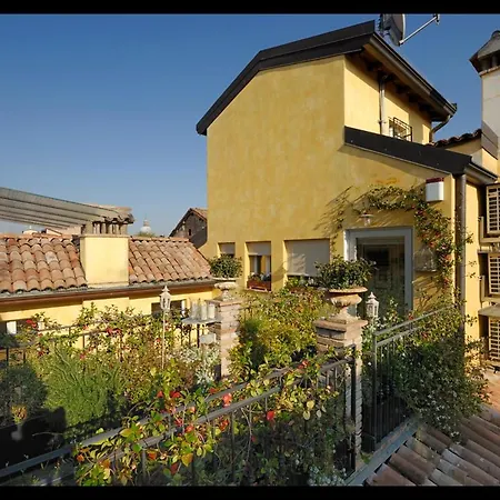 Quartopiano Apartment *