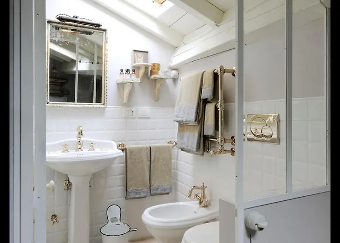 Quartopiano 公寓 摩德纳